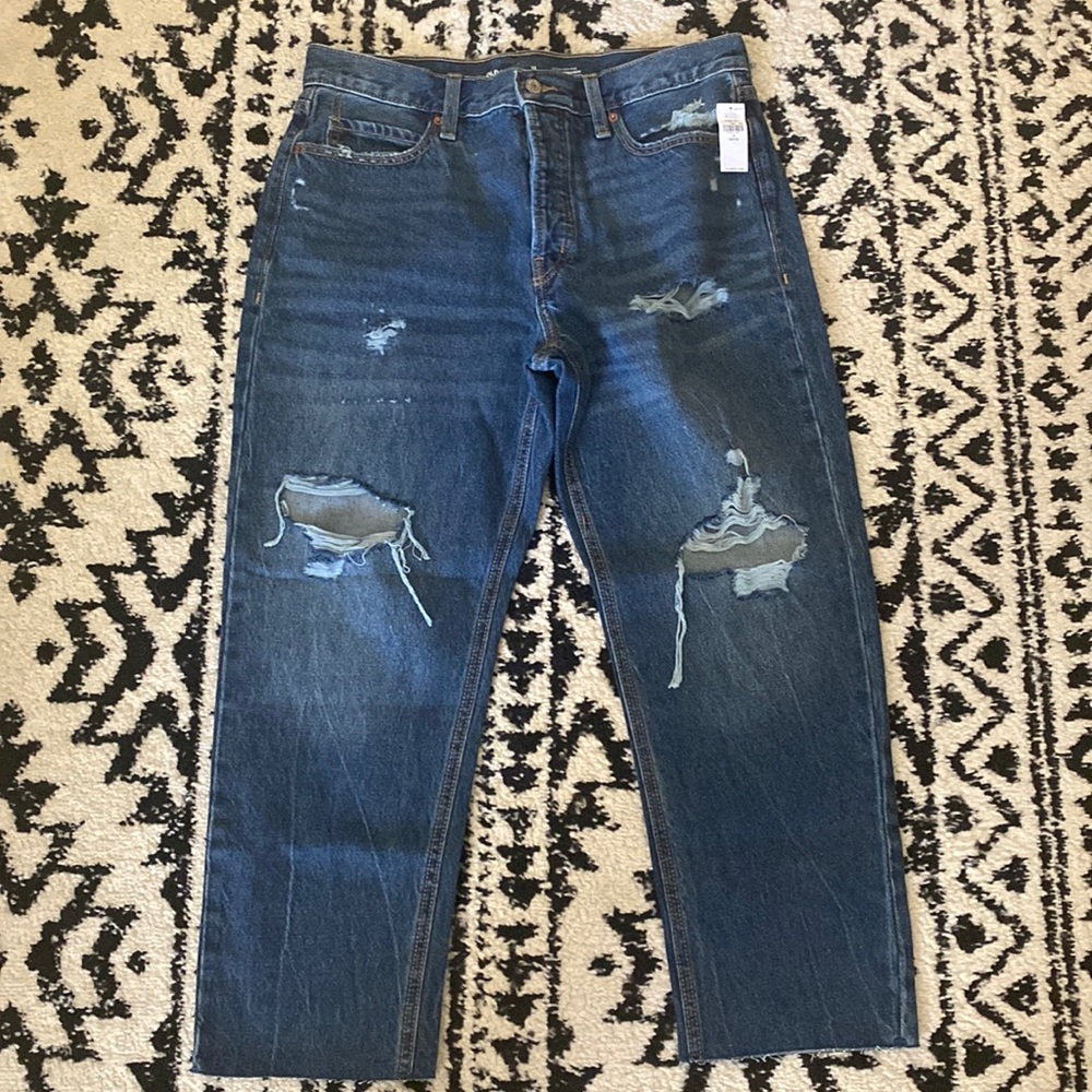 Old Navy High-Rise Distressed Blue Jeans